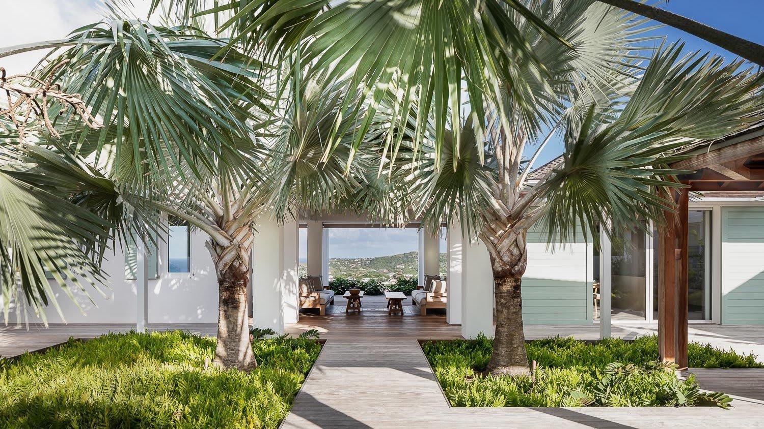 Ideally Located Prestigious Villa Toiny Exterior photo