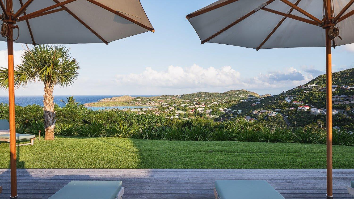 Ideally Located Prestigious Villa Toiny Exterior photo